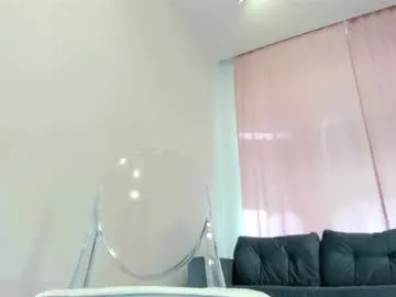 MarcelaMilan – webcam model profile photo Image 4