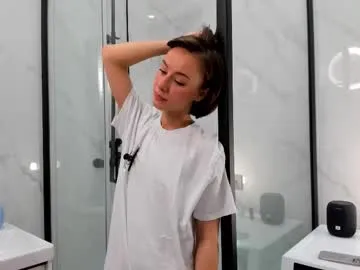 sweetkarmababy – webcam model profile photo Image 17