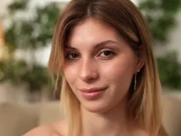 sophydiva – webcam model profile photo Image 7