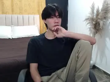 ashkhan22111 – webcam model profile photo Image 2