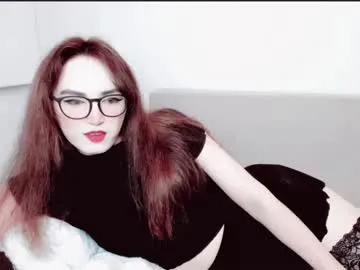 NiaSalvatore – webcam model profile photo Image 2