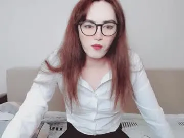 NiaSalvatore – webcam model profile photo Image 7
