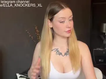 ella_knockers_xl Image 10