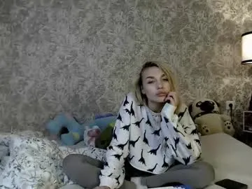 HellenSuric – webcam model profile photo Image 19