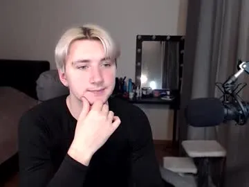 yournewkink12 – webcam model profile photo Image 12