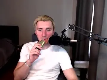 yournewkink12 – webcam model profile photo Image 7