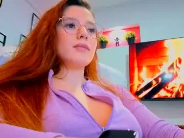 KylieSummer – webcam model profile photo Image 4