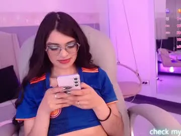 shreya_0 – webcam model profile photo Image 2