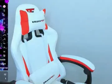 golden_girl_house – webcam model profile photo Image 18