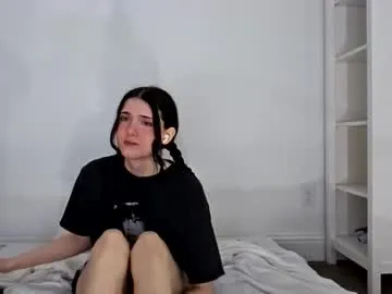 keranimaralaa33409304290 – webcam model profile photo Image 10