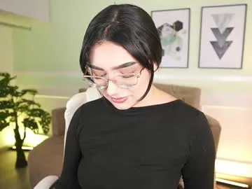 the_right_girl – webcam model profile photo Image 9