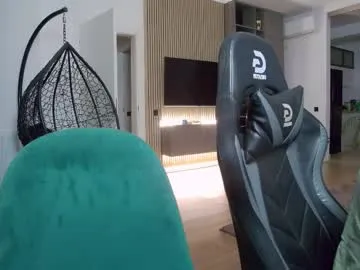 EmiliaWalker – webcam model profile photo Image 19