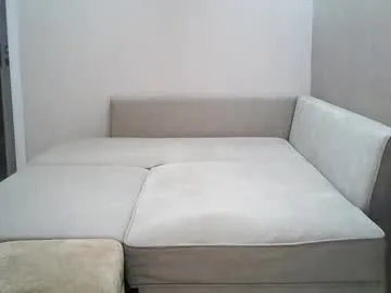 roxy_santos__ – webcam model profile photo Image 7
