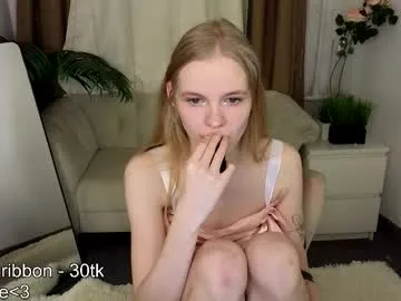 Julieta – webcam model profile photo Image 5