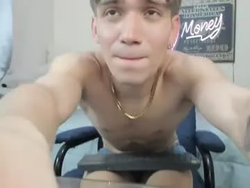 midwestlovers1990 – webcam model profile photo Image 7