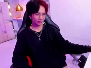 BellaLeen – webcam model profile photo Image 14