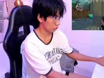 BellaLeen – webcam model profile photo Image 8