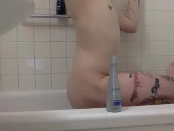 dovia – webcam model profile photo Image 2