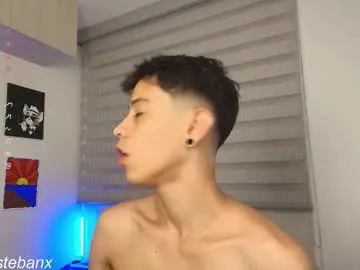 puneripiya – webcam model profile photo Image 8