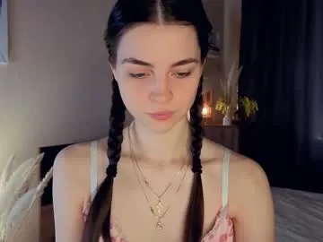 ChloeCerisse – webcam model profile photo Image 3