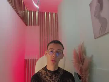 CarolinePrescott – webcam model profile photo Image 18