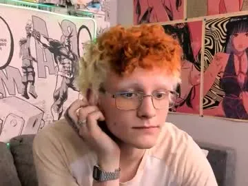 AdelinaLuuna – webcam model profile photo Image 2