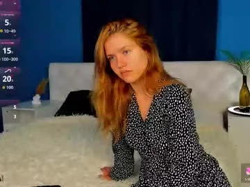 EmiliaWalker – webcam model profile photo Image 18