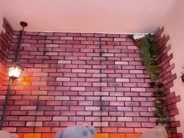 LivRusso – webcam model profile photo Image 6