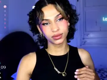 my_eyes_higher – webcam model profile photo Image 8