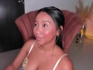 the_right_girl – webcam model profile photo Image 11