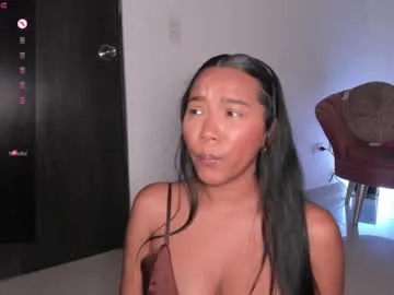 the_right_girl – webcam model profile photo Image 2