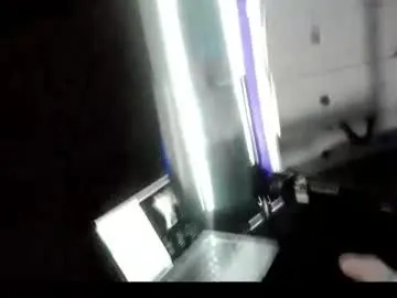 EmiliaWalker – webcam model profile photo Image 3