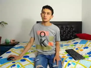 naomixjones1 – webcam model profile photo Image 12