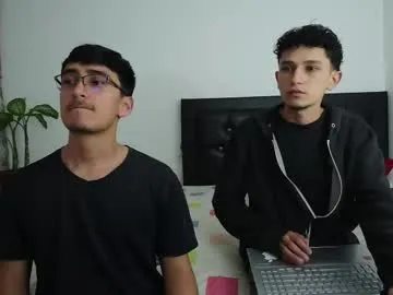 naomixjones1 – webcam model profile photo Image 18