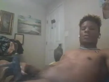 EmiliaWalker – webcam model profile photo Image 2