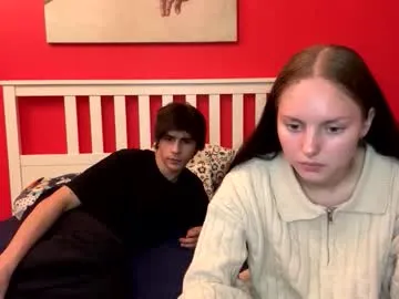 MartinaLeen – webcam model profile photo Image 19