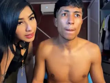 roxy_santos__ – webcam model profile photo Image 14