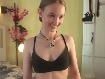 yenifer016 – webcam model profile photo Image 6
