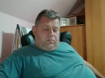 puneripiya – webcam model profile photo Image 9