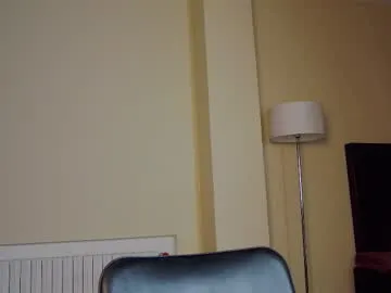 yenifer016 – webcam model profile photo Image 13