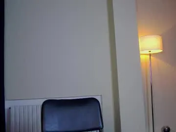 yenifer016 – webcam model profile photo Image 16