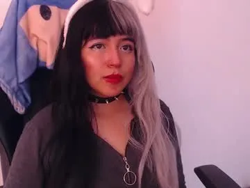 shreya_0 – webcam model profile photo Image 4