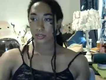 lolaa_darling – webcam model profile photo Image 4