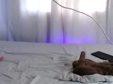 yenifer016 – webcam model profile photo Image 8