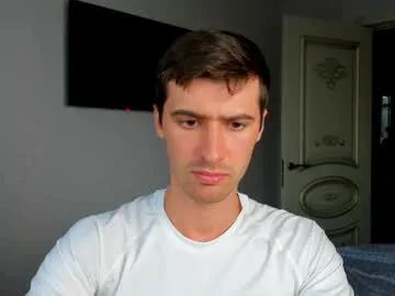 daani_hott – webcam model profile photo Image 4