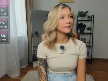 sweetkarmababy – webcam model profile photo Image 15