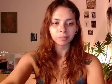 mae_nathan – webcam model profile photo Image 10
