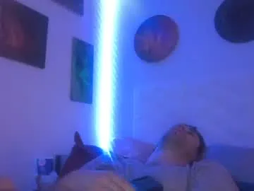 iamsomeone1234 – webcam model profile photo Image 15