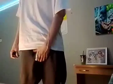 emilywarren296 – webcam model profile photo Image 10