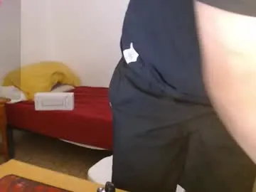 keranimaralaa33409304290 – webcam model profile photo Image 15